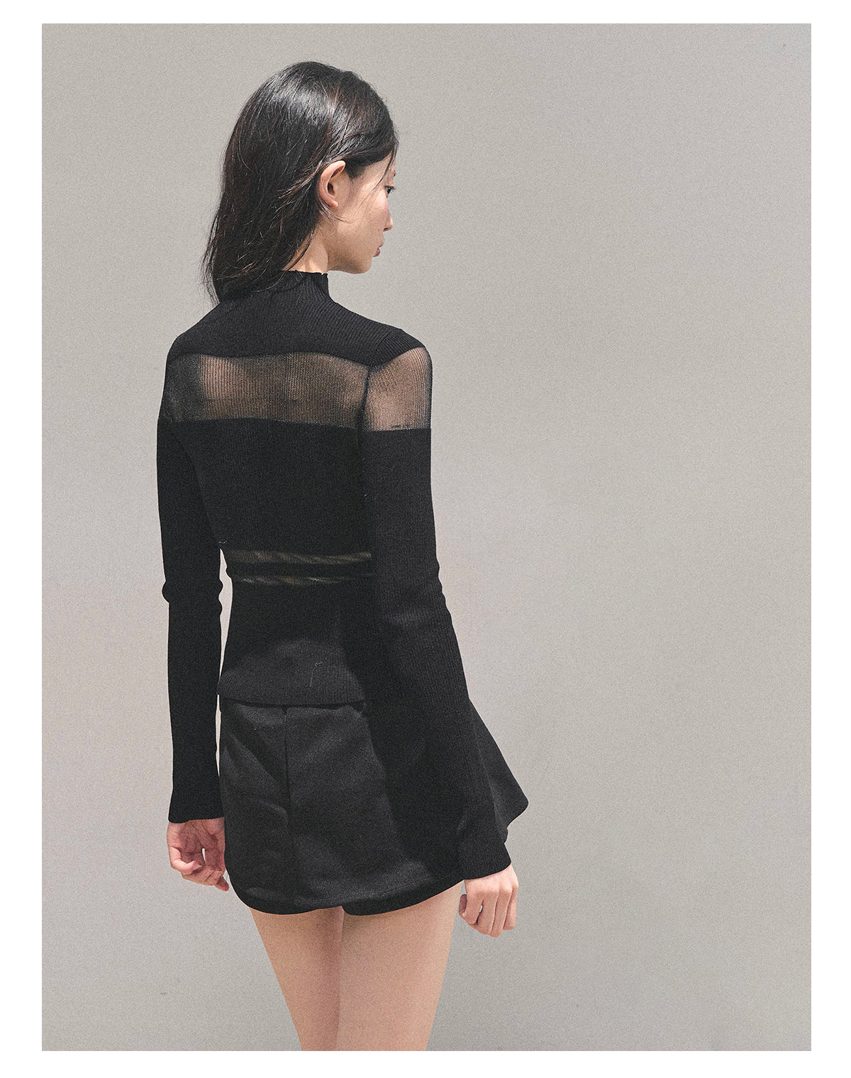 少也眼 “Whisper of Nightfall” Sheer-Panel Mock-Neck Knit Tee - Black 11.18-4