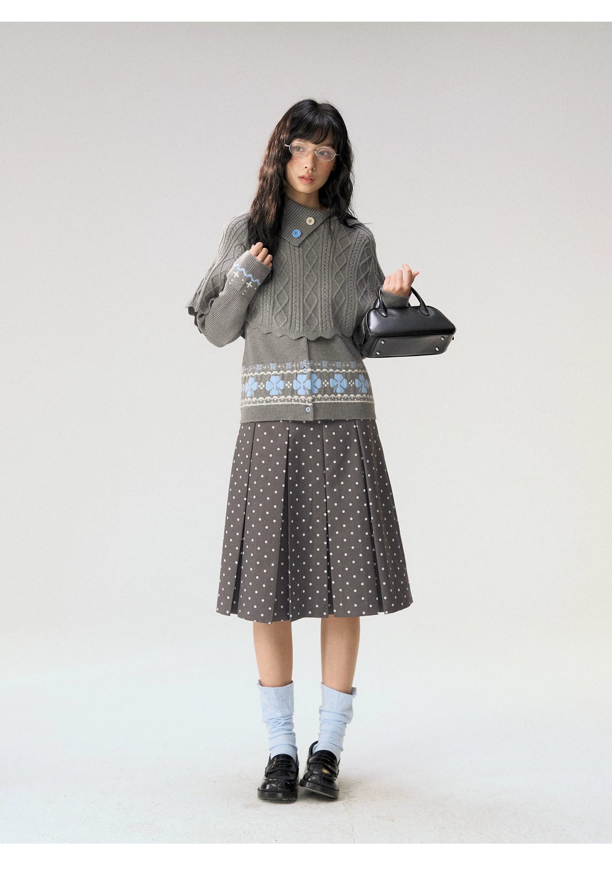 [CAN] "Witch's Wings" Gray Jacquard Knit Set (Cape Shawl / Cardigan)