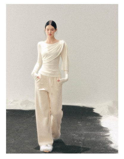 181225 “She Is Lighter Than the Wind” Streamer-Neck Top - Milky Apricot White
