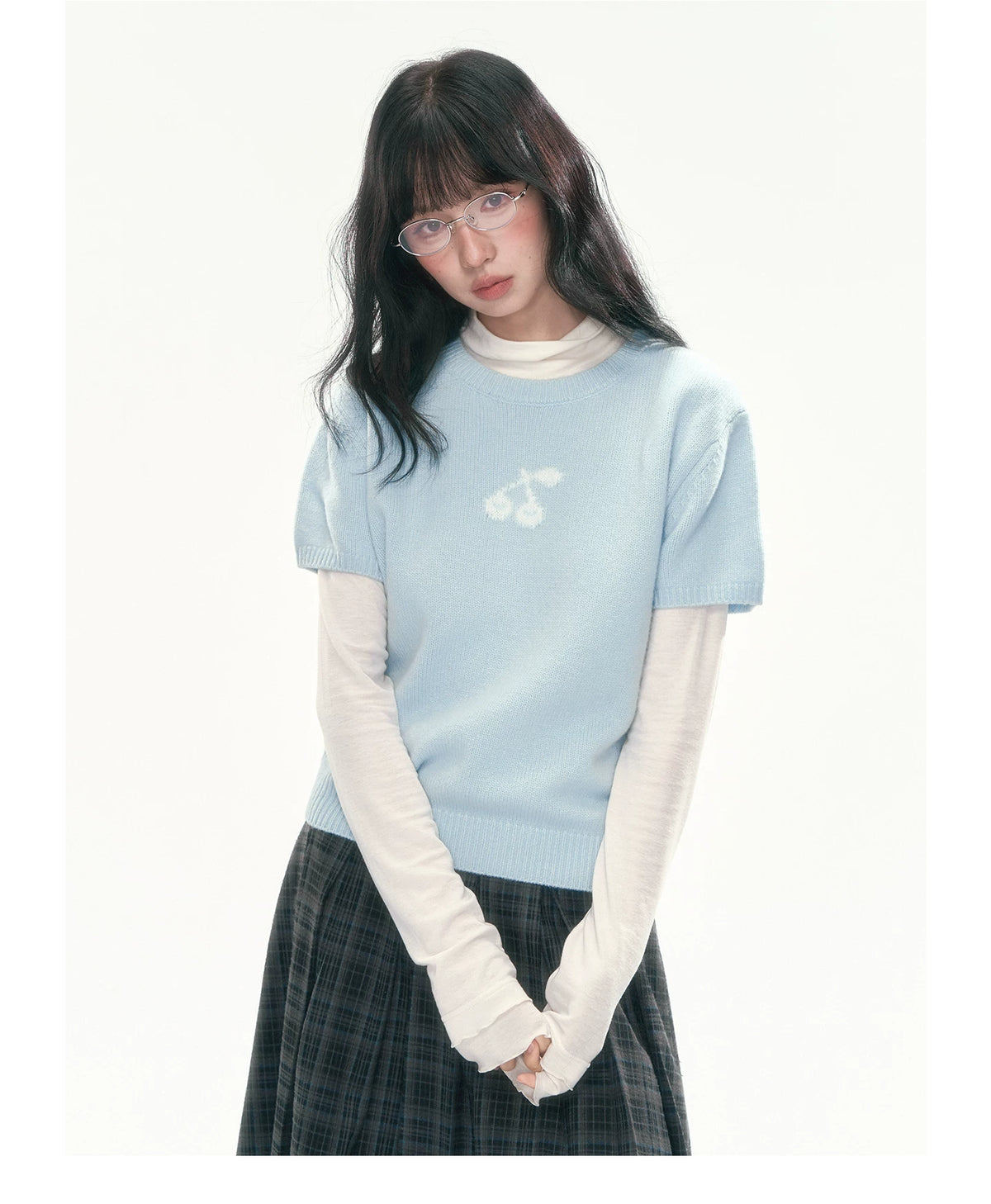 [CAN] Cropped Knit Top with Cherry Jacquard Detail