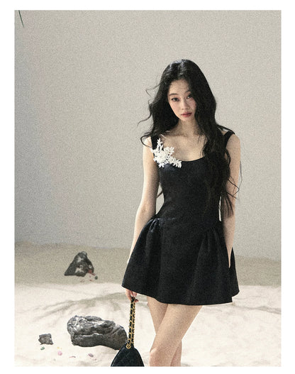 "Wisteria Climbing the Vines" Black Iris Floral Lace Puff Mini Dress 7645