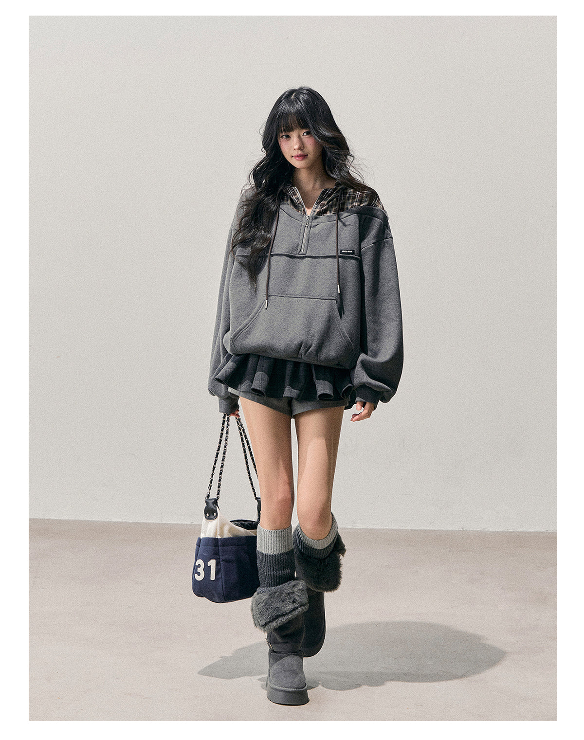 少也眼 “Silent Density” Two-in-One Plaid Hoodie Sweatshirt