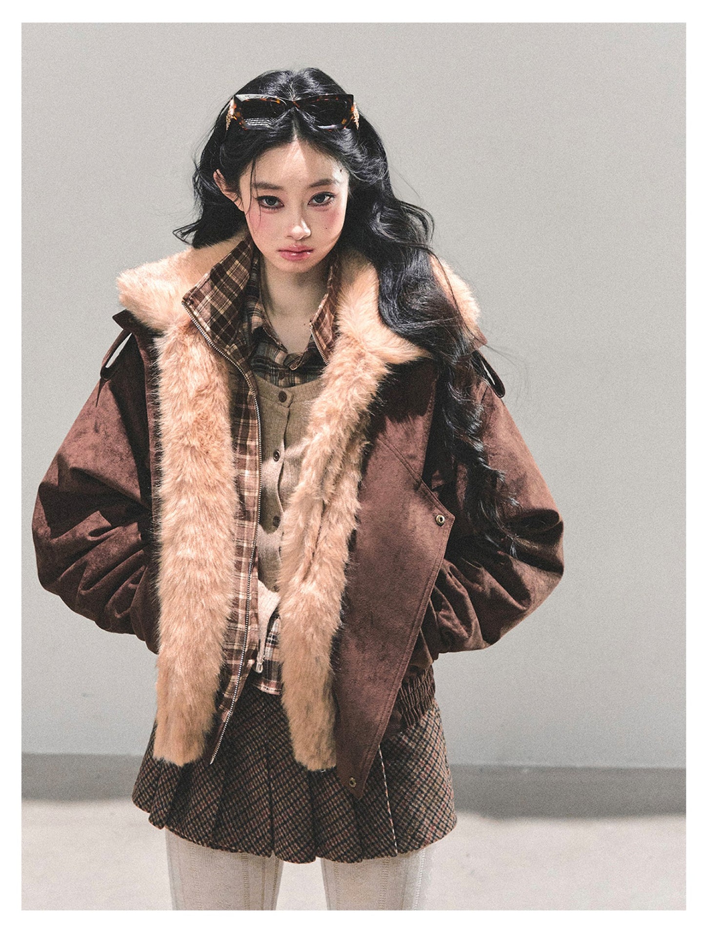 少也眼 "Endless Freedom" Detachable Faux Fur Layered Brown Jacket