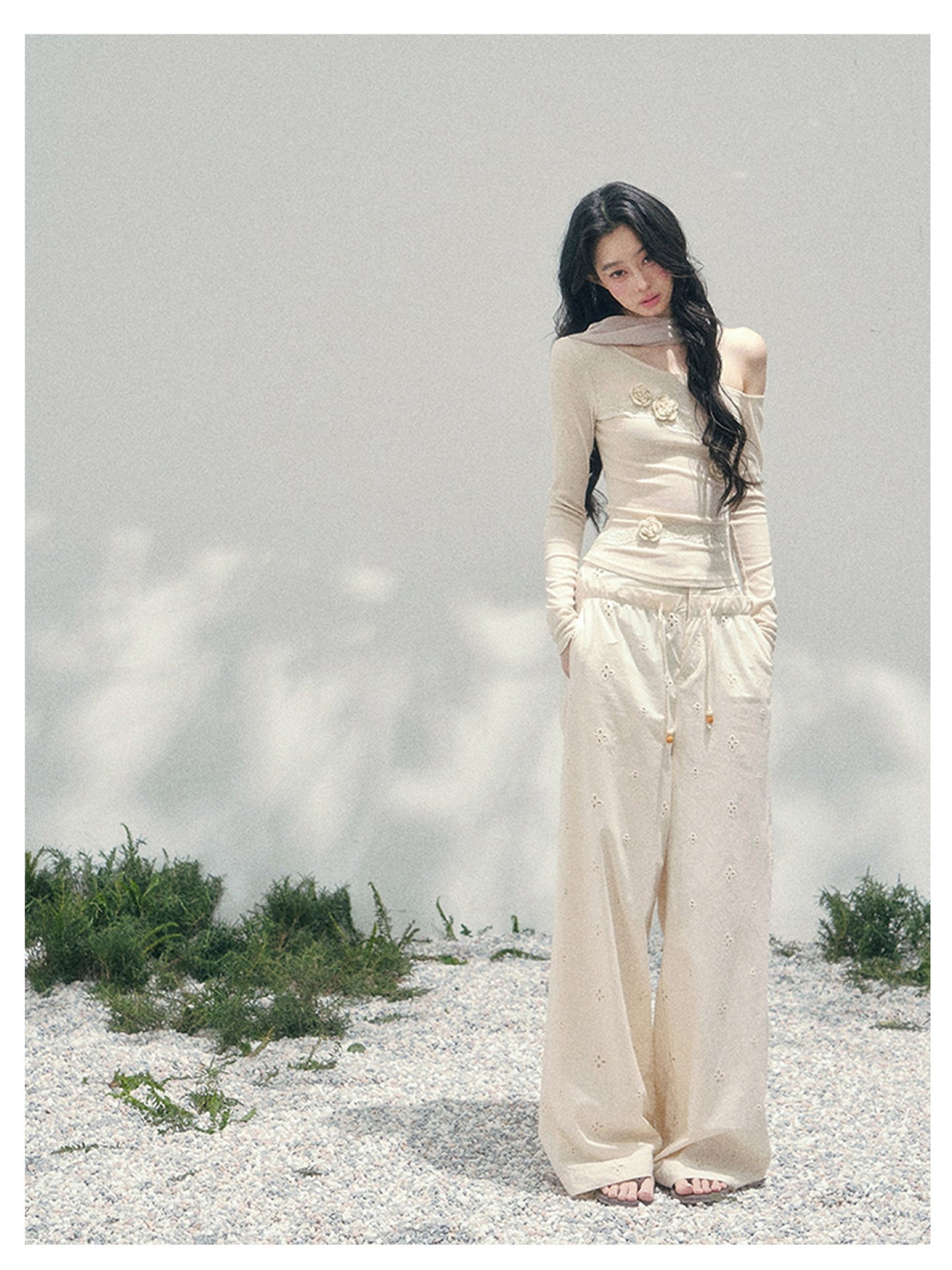 少也眼 “Rose Whisper” Asymmetrical Floral Lace Knit Top 45368753
