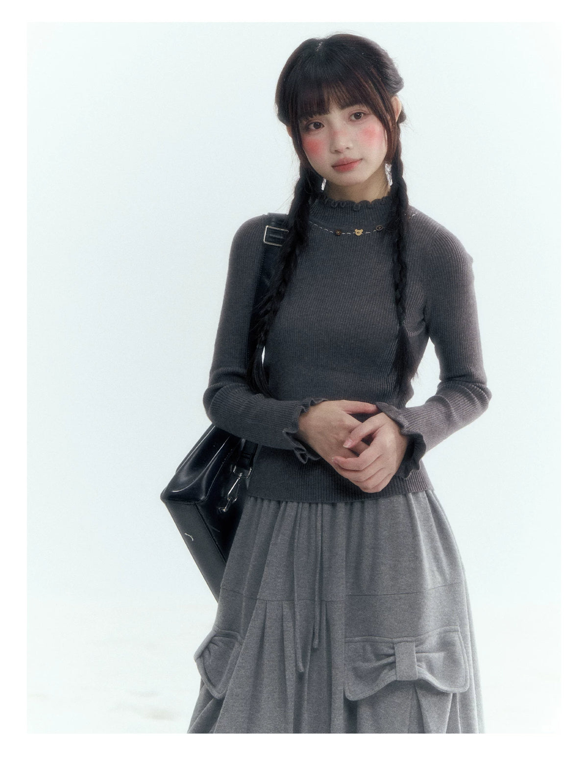 Horridale - Vintage Ruffle-Trim Wool-Blend Mock Neck Top (White Almond / Dark Gray)