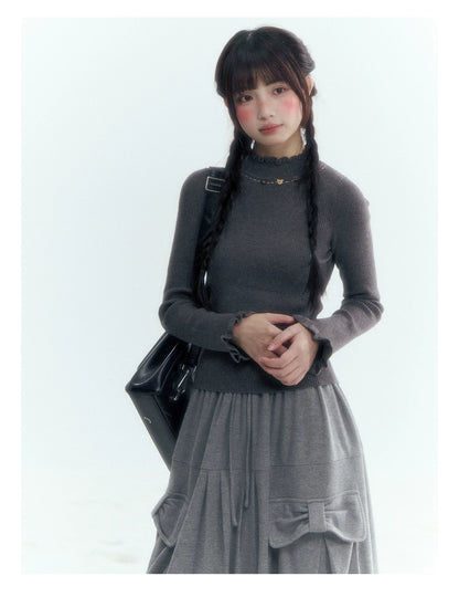 Horridale - Vintage Ruffle-Trim Wool-Blend Mock Neck Top (White Almond / Dark Gray)