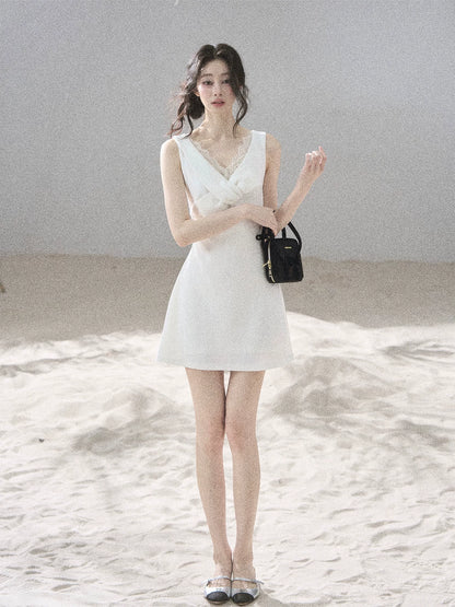 "White Tea Under the Moonlight" White Lace V-Neck Bodycon Mini Dress
