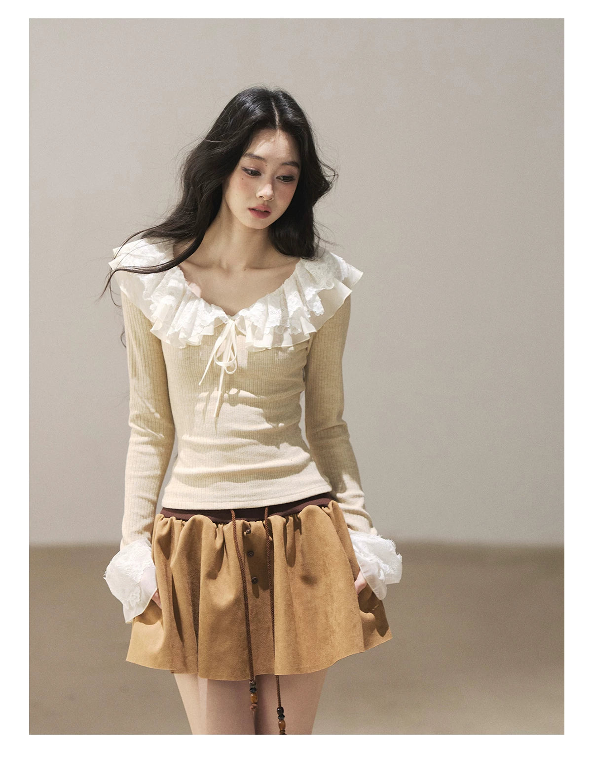 AOMALM - Oatmeal Ruffle Lace Knit Cropped Top