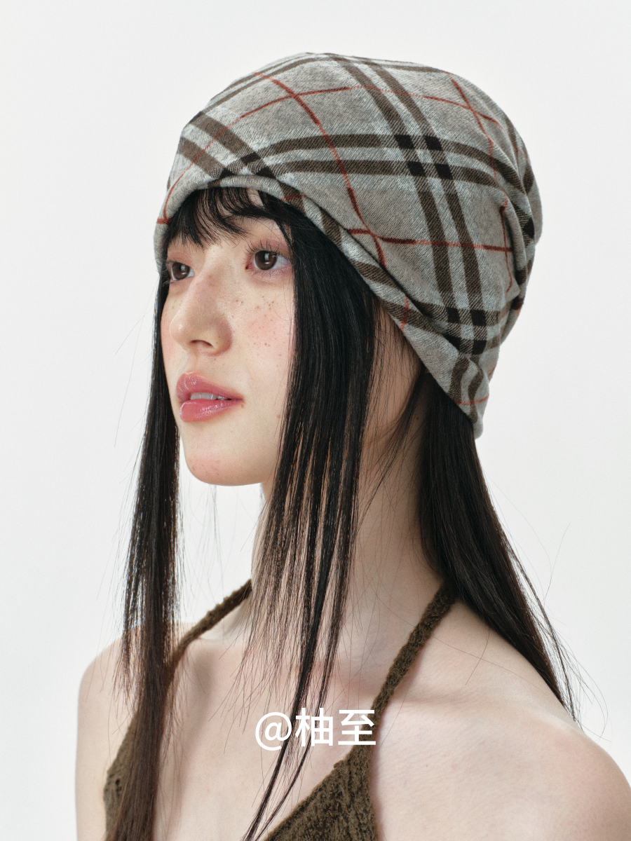 Vintage Plaid Hooded Scarf Hat – 2-in-1 Slouchy Ear-Warmer Cap