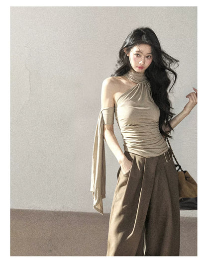 AOMALM - Halter Neck Off-Shoulder Cropped Tee in Milk Tea