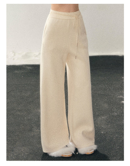 少也眼 "She Drifts Like a Cloud" Korean Minimal Knit Wide-Leg Pants - Milky Almond White