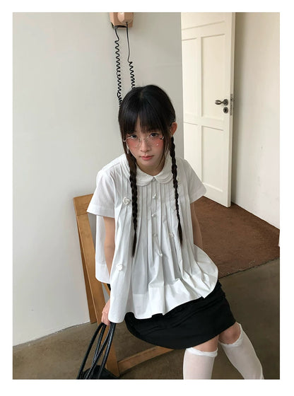 "Hyacinth Letter" White Cotton Peter Pan Collar Pleated Blouse