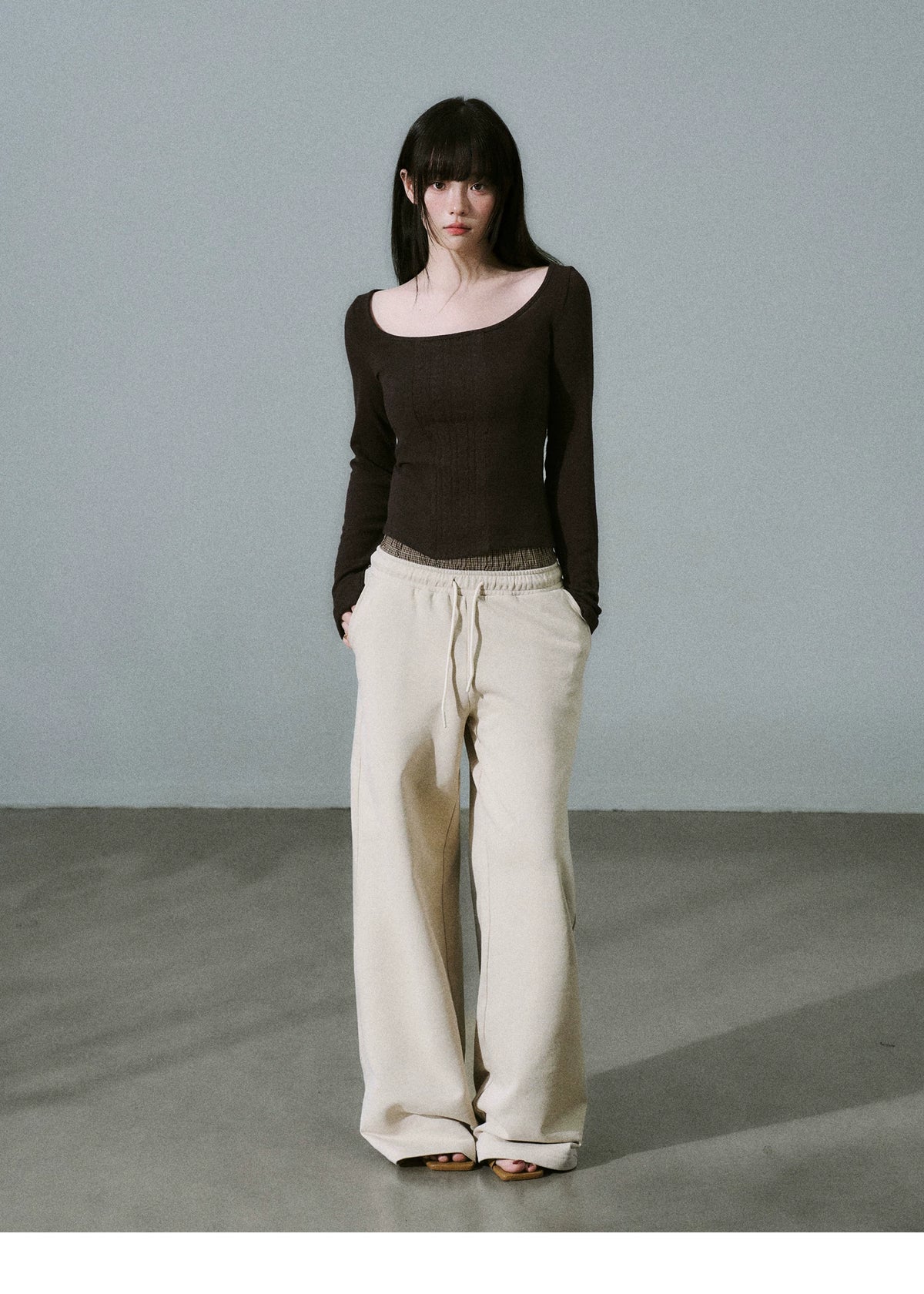LOST FOREST - Heavyweight Cotton Low-Rise Wide-Leg Sweatpants (Dark Brown / Milk Tea)