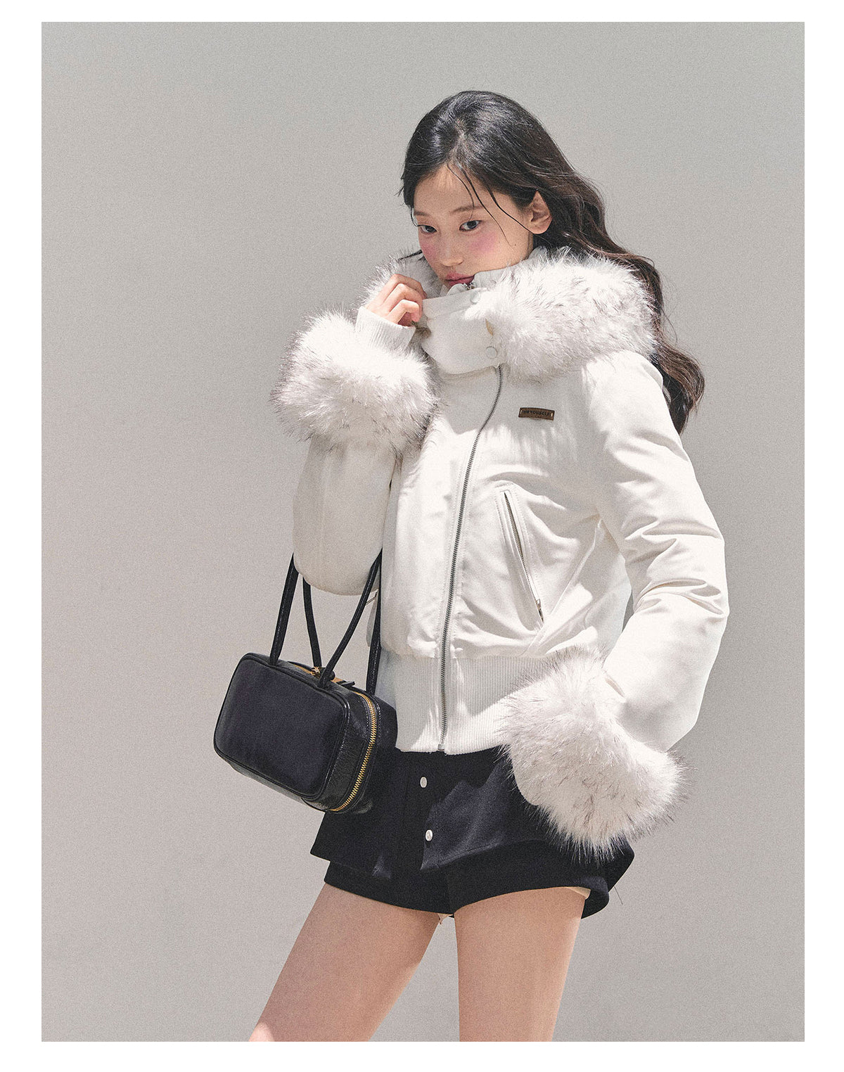 少也眼 “Weightless Monologue” Detachable-Fur Hooded Down Jacket 11.18-5