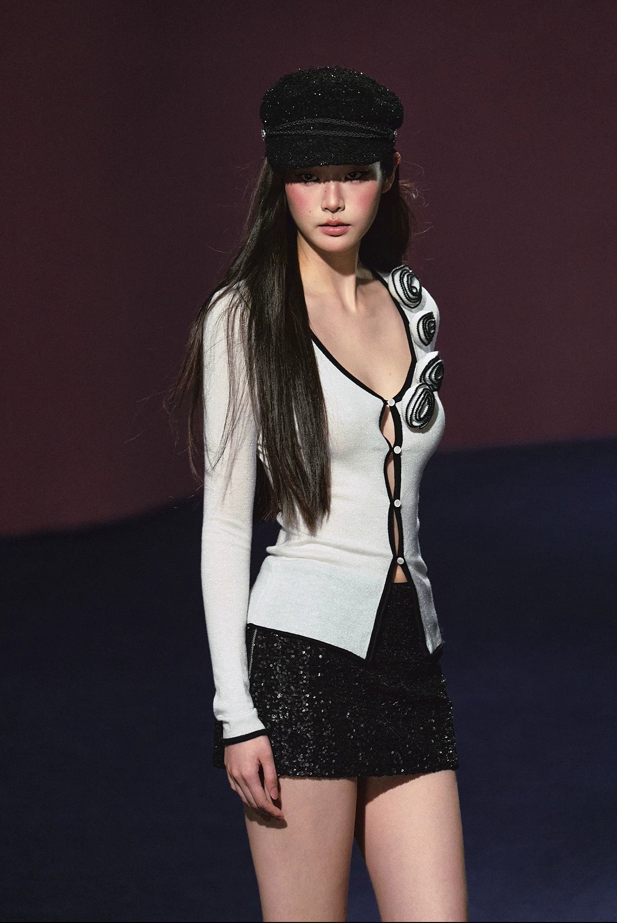 3D Rose Contrast V-Neck Shimmer Knit Cardigan (White/ Light Lavender)