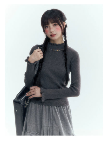 Horridale - Vintage Ruffle-Trim Wool-Blend Mock Neck Top (White Almond / Dark Gray)