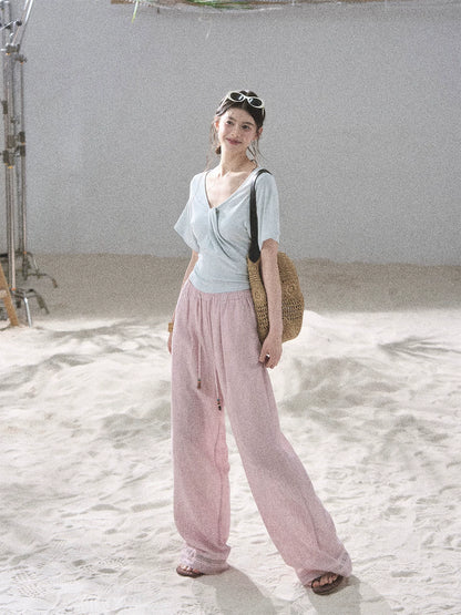 "Moonlight on Water" Twist-Front Cropped T-Shirt (Silver Mink Gray/ Mist Blue)