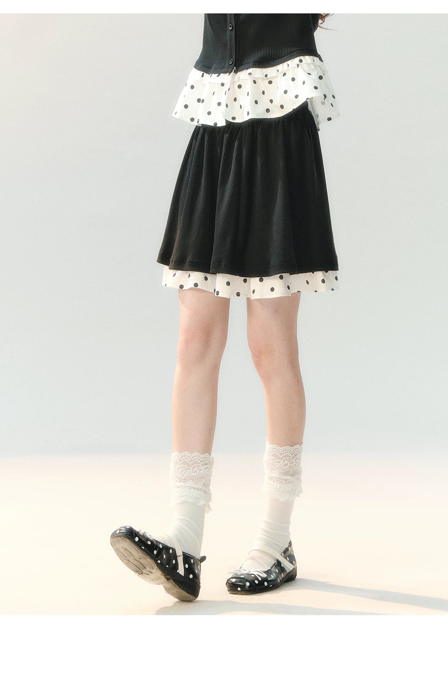"Black Tea & Cream" Polka Dot Two-Piece Skirt Set SH2026202