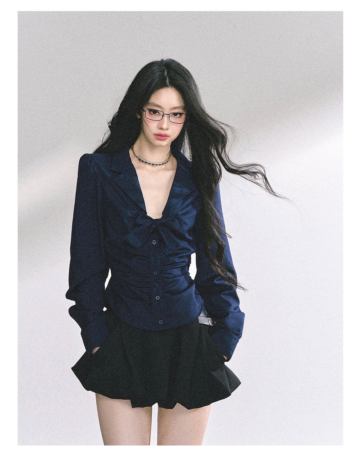 少也眼 "K-Drama White Moonlight" Soft Sophisticate Blouse - Navy Blue 486864