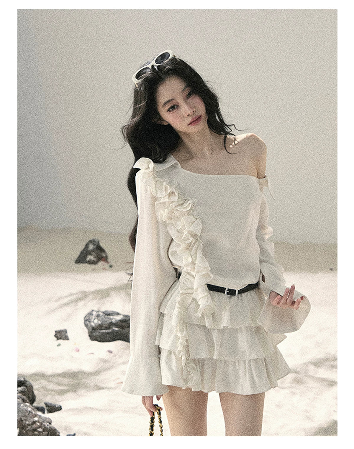 "Petals of Early Summer" Mist White Ruffle One-Shoulder Cake Dress (With Belt) 58648