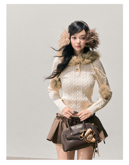 少也眼 “Traces of Melting Snow” Korean-Style Plush Hooded Cable Knit Sweater