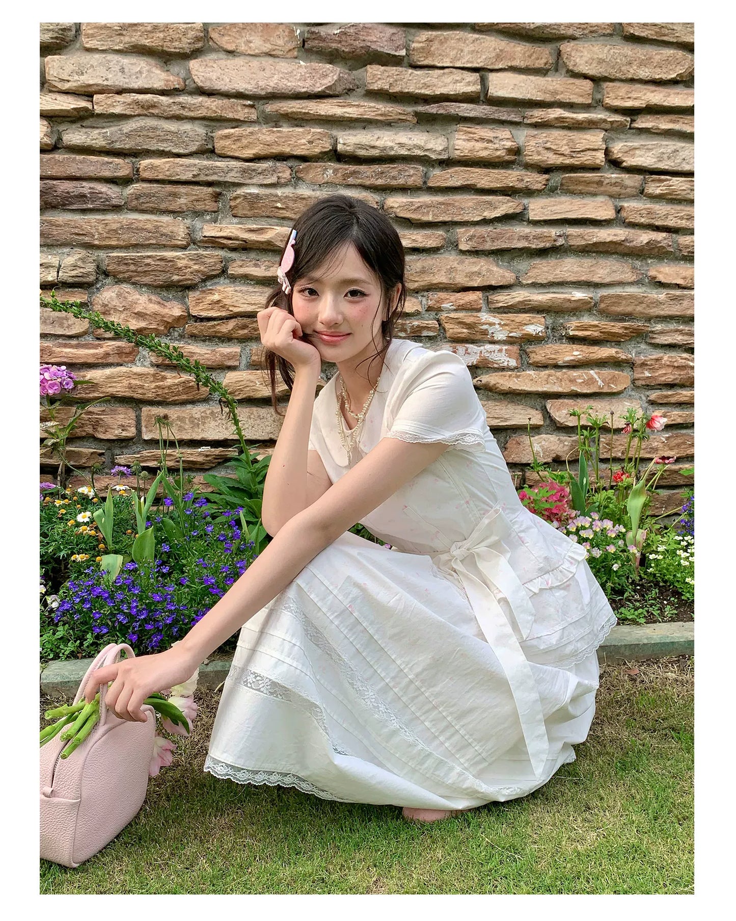 “Midsummer Blossom Letter” White Floral Cake Skirt Set
