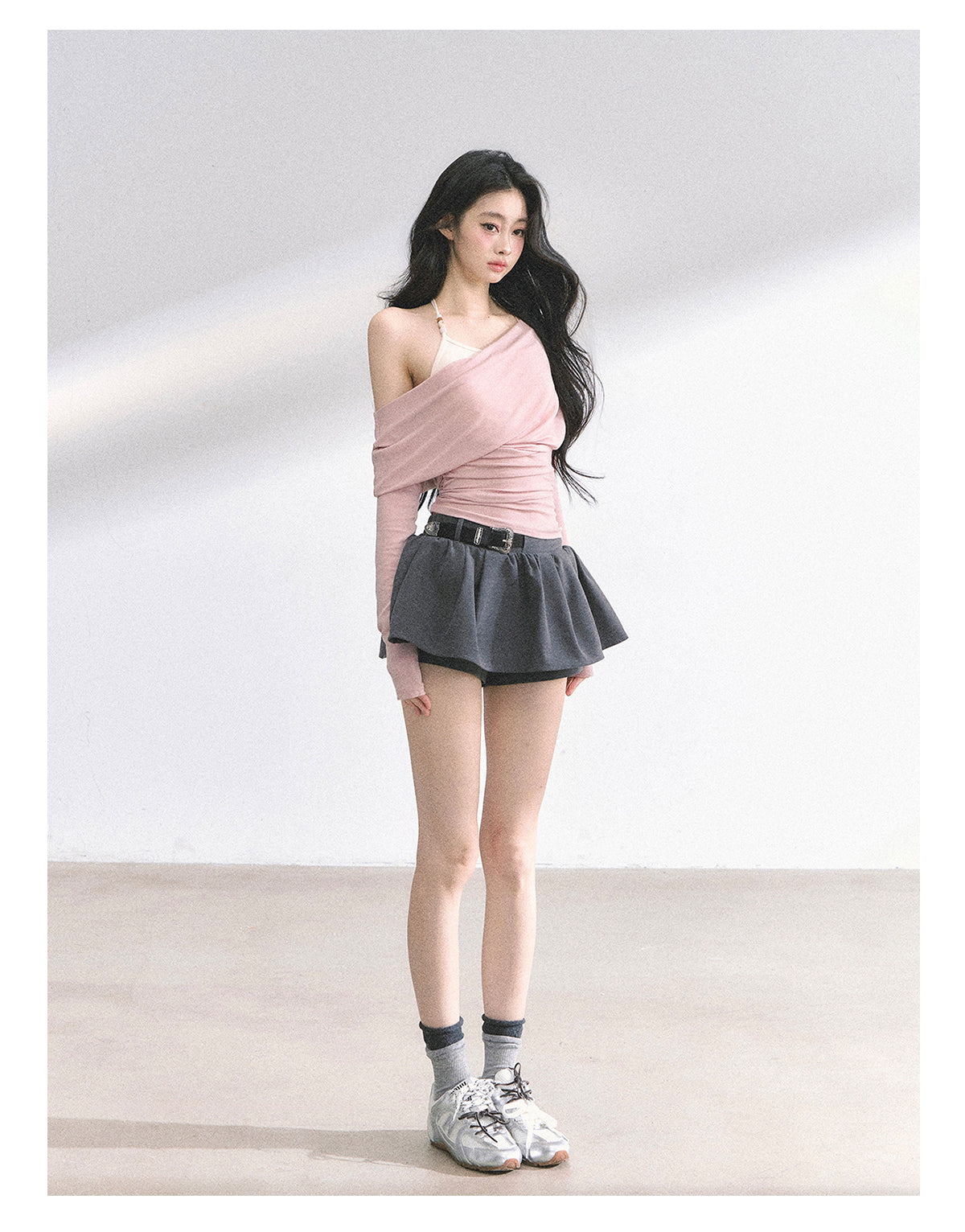 少也眼 "Soft Whisper" Korean Asymmetric Dual-Layer Off-Shoulder Top - Pink