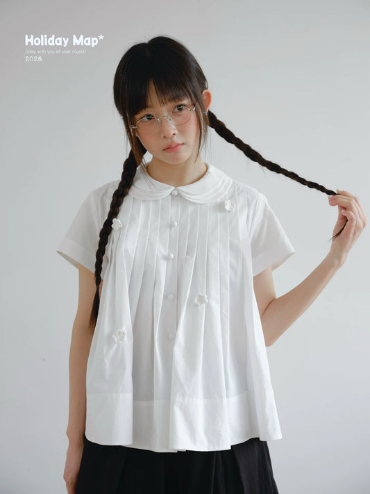"Hyacinth Letter" White Cotton Peter Pan Collar Pleated Blouse