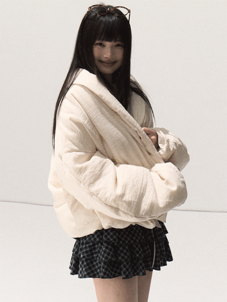OAKMOO/ Beige 90% White Duck Down Cropped Puffer Jacket