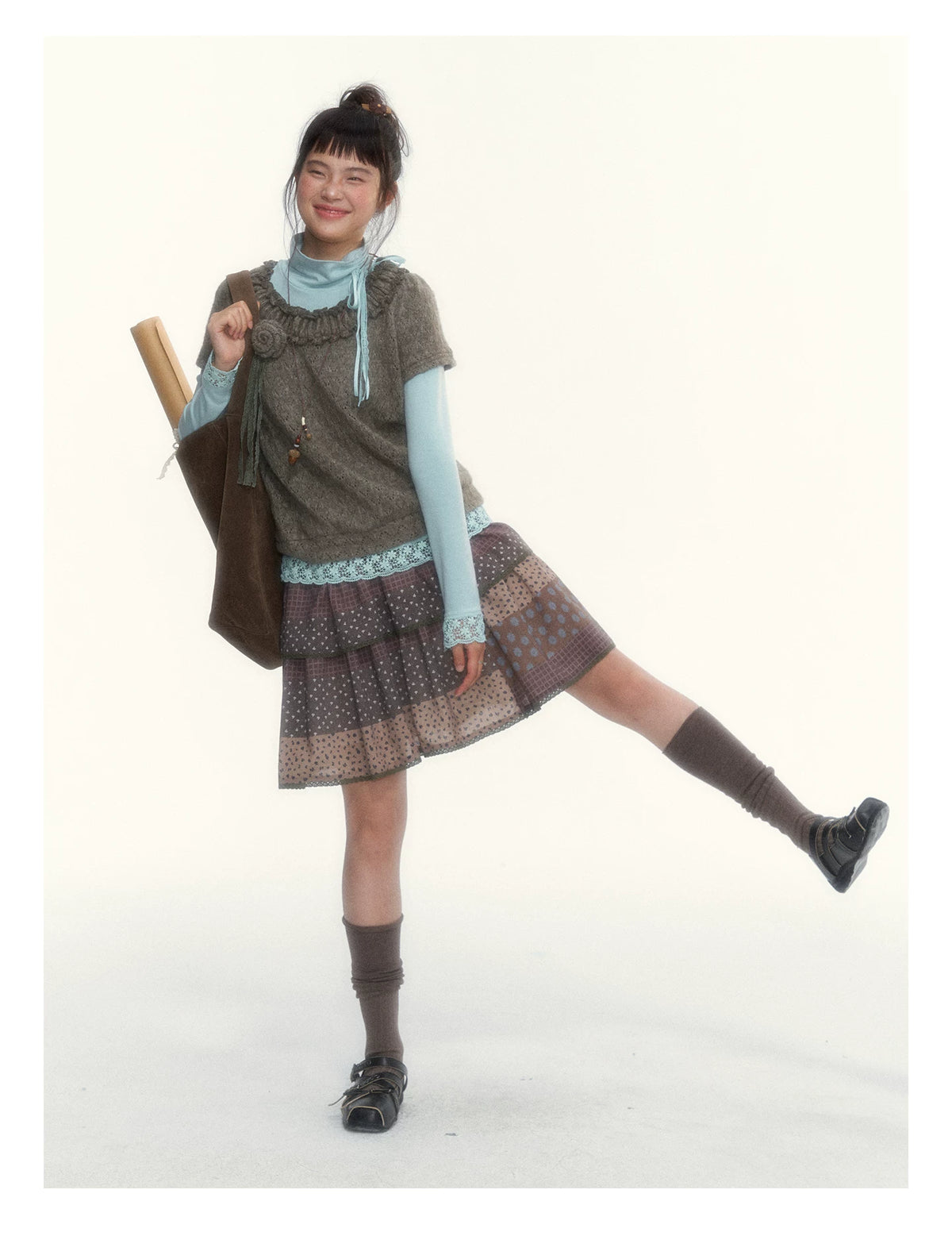 “Hazelnut Mousse” Tea Brown Vintage 3D Floral Ruffle Knit Top