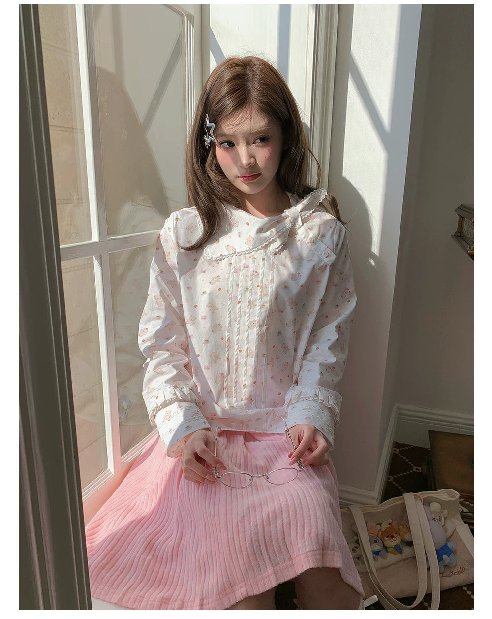 “Pudding Bear Letter” White Teddy Print Lace Blouse