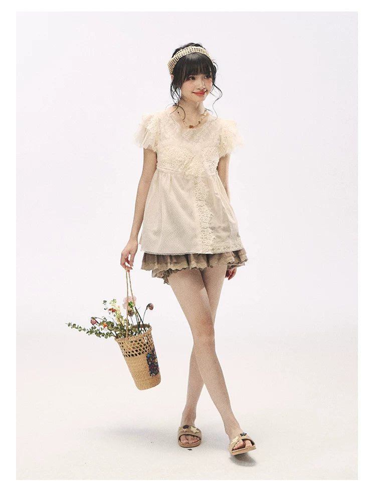 "Apricot Blossom Letter" Oatmeal Lace Patchwork Short Sleeve Blouse