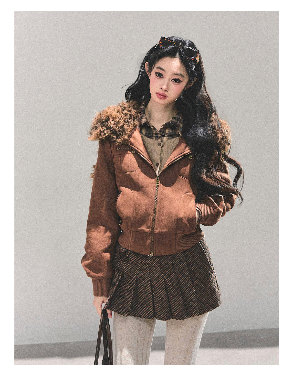 少也眼 “Drifting Dusk” Faux Fur-Collar Winter Jacket 6556565
