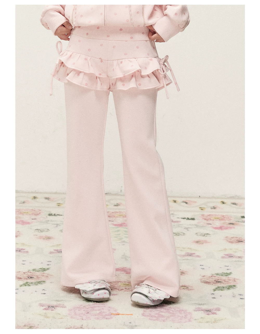 [RF] Polka Dot Hoodie and Pants Set with Zip Closure in Soft Pink