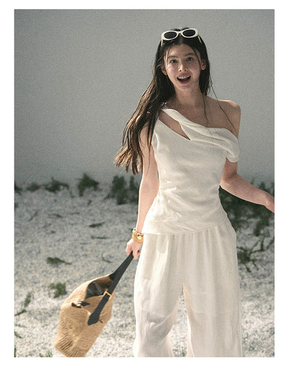 “Cloud Threads Falling at the Shoulder” Ivory Linen-Blend Two-Piece Set