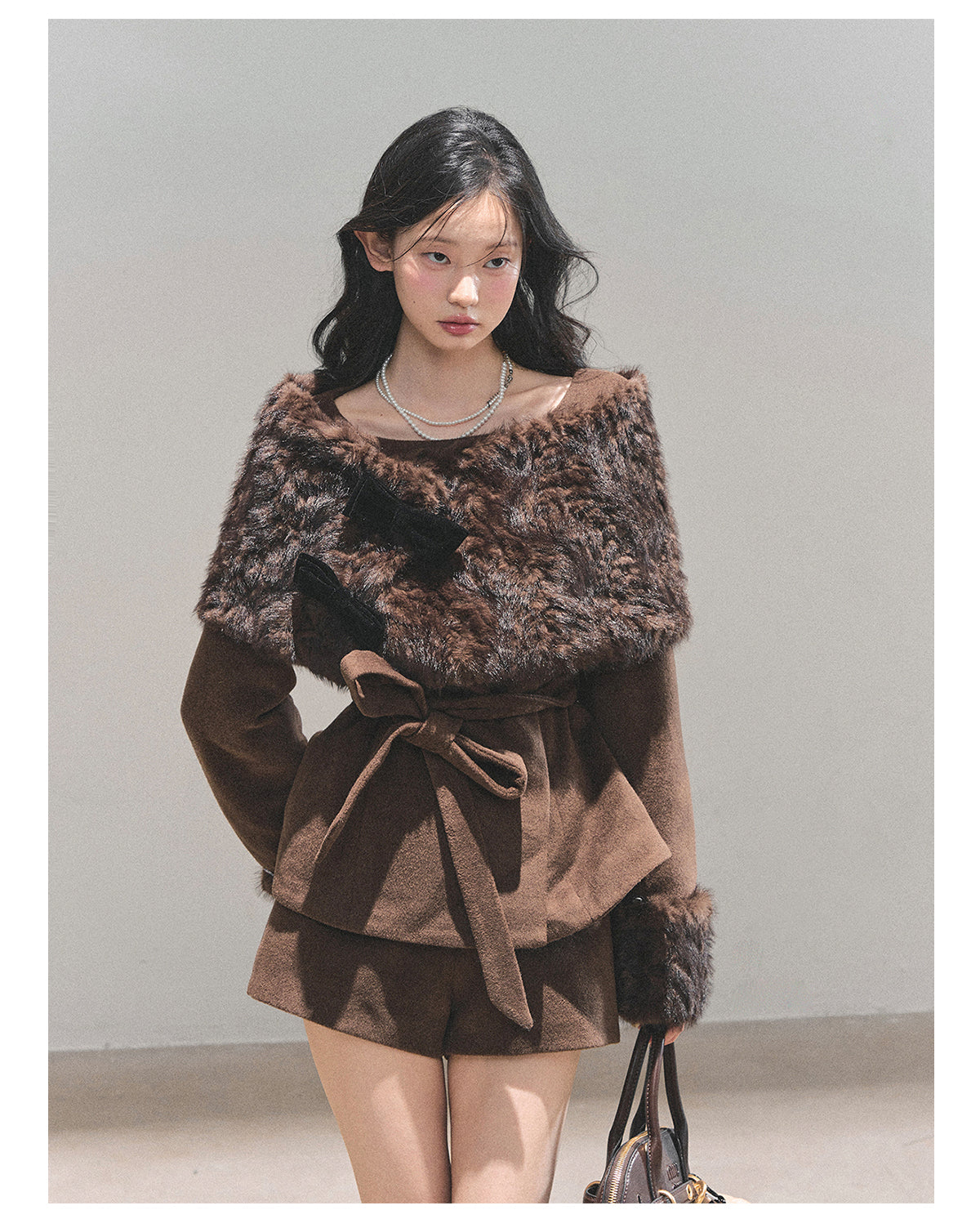 少也眼 “Drifting Through Her Dreams” – Winter Luxe Three-Piece Cape Set - Chestnut Brown 8746513