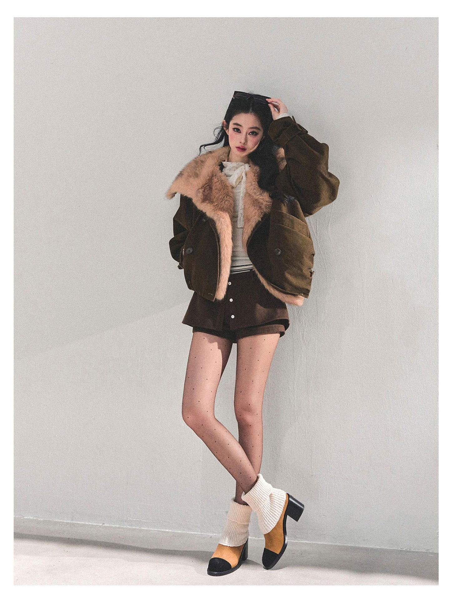 少也眼 "Winter Rendezvous" Coffee Brown Plush Fleece Jacket