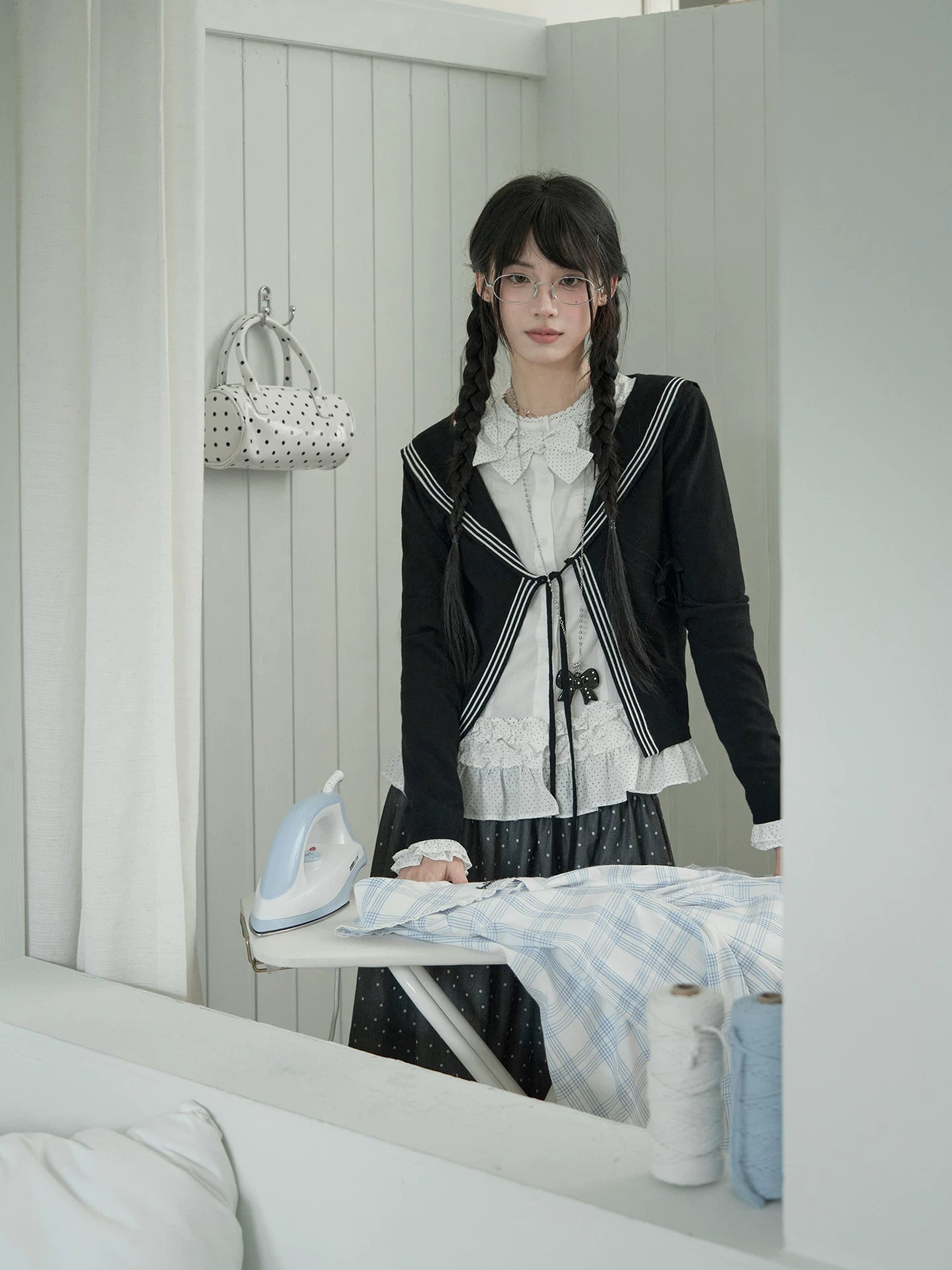 "Starlit Gap" White Blouse Collection