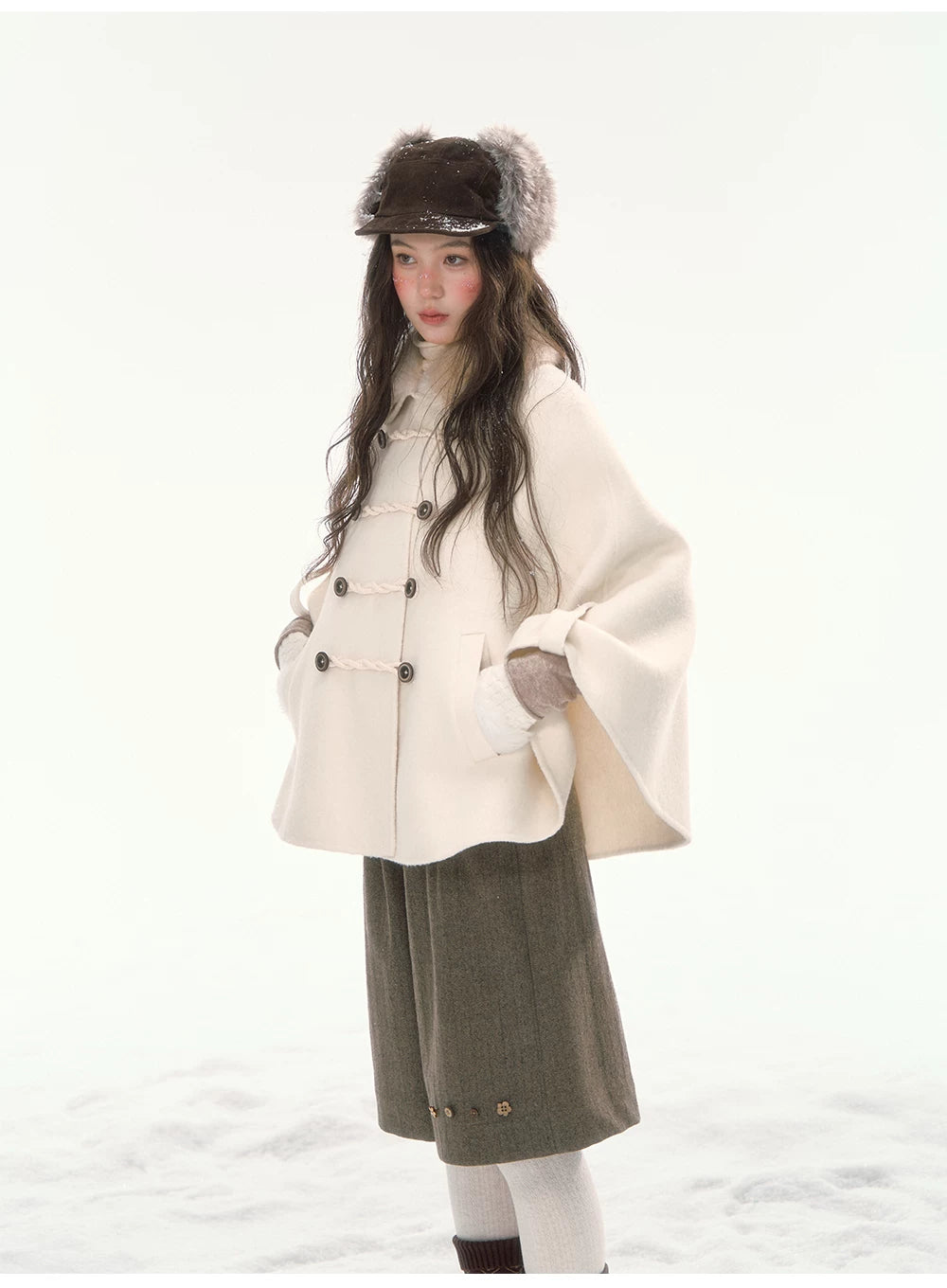 CANSTORE - "Pine Reverie" Ivory Wool-Blend Cape Coat with Faux Fur Collar