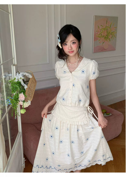 “Flower Sugar Soufflé” Cream Floral Embroidered Skirt Set