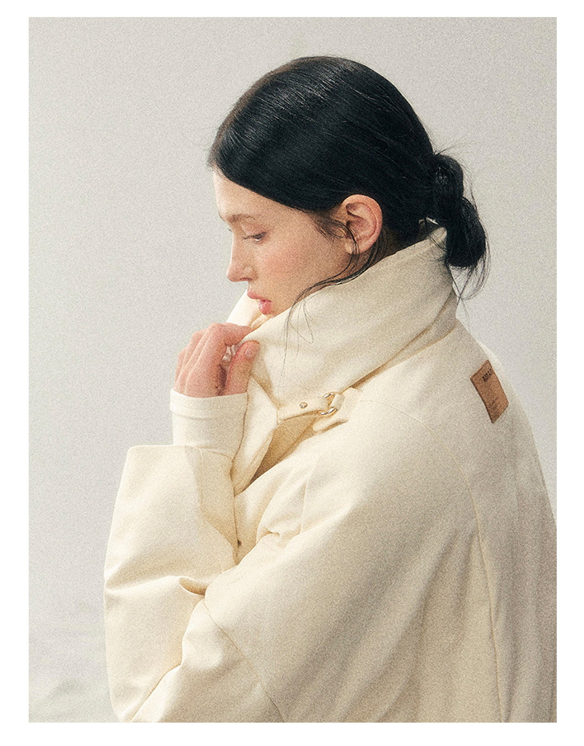 040126 "The Fluffiness of Snow" Down Jacket - Creamy Apricot White