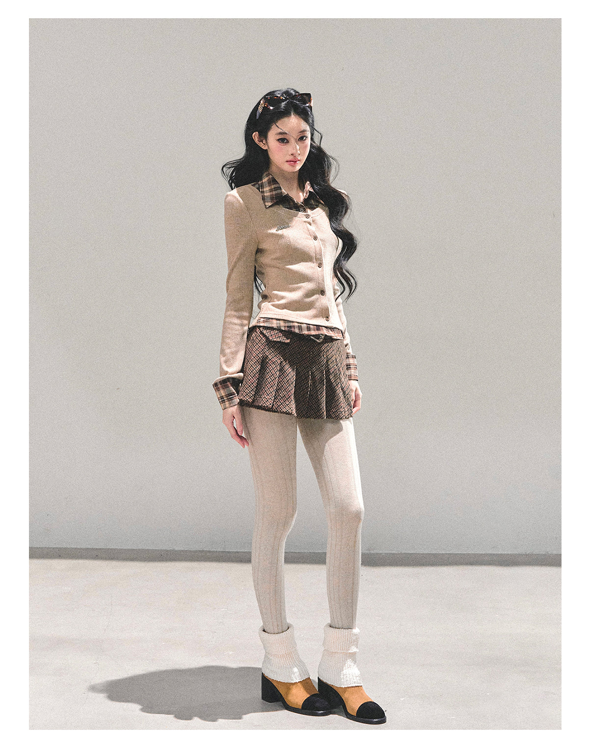 少也眼 “Whispers of Moss” Layered-Effect Polo Knit Top 543647584