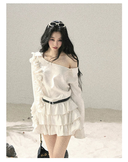 "Petals of Early Summer" Mist White Ruffle One-Shoulder Cake Dress (With Belt) 58648