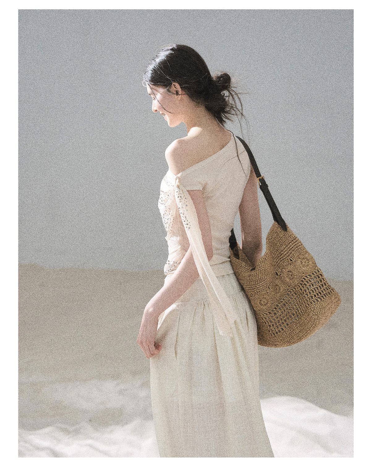 “Frosted Kiss” Dutch Cheese Crystal Mesh Sleeveless Top