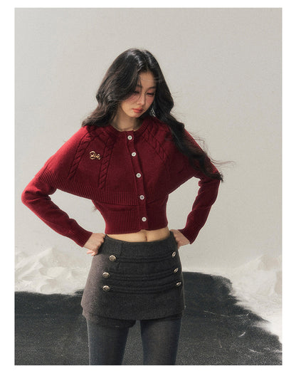 少也眼 "Miss Daisy" American Cable Knit Cape Sweater in Falu Red