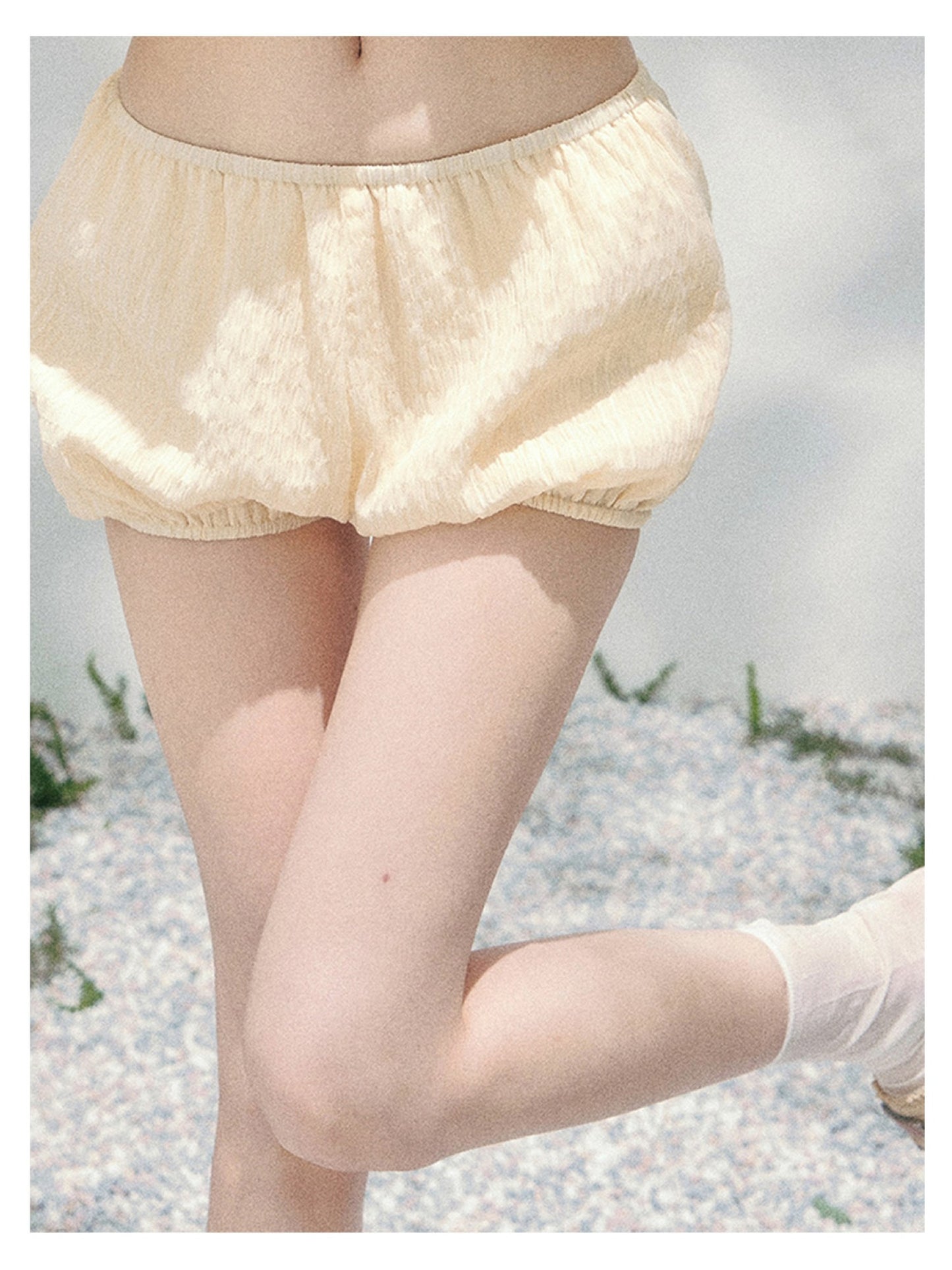 少也眼 “Evening Breeze Skirt” Milkshake Yellow Tiered Chiffon Mini Dress with Scarf Tie & Shorts 534583