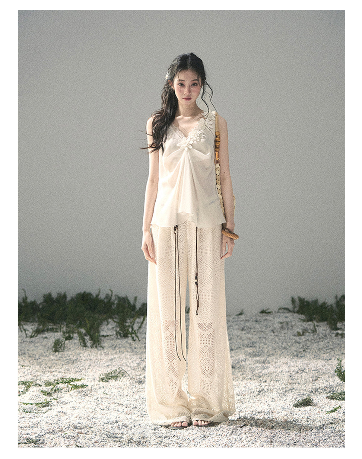 “Silent Rose” Ivory Floral Lace Sleeveless Top