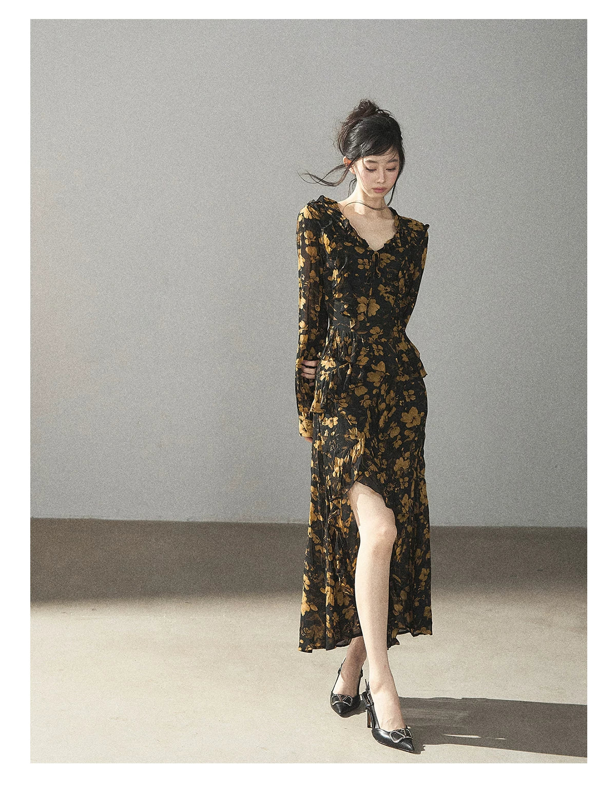 AOMALM - Black & Golden Brown Floral Ruffle Maxi Dress with High Side Slit