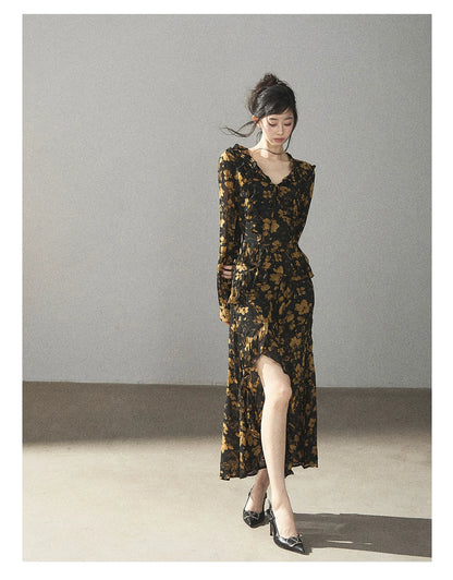 AOMALM - Black & Golden Brown Floral Ruffle Maxi Dress with High Side Slit