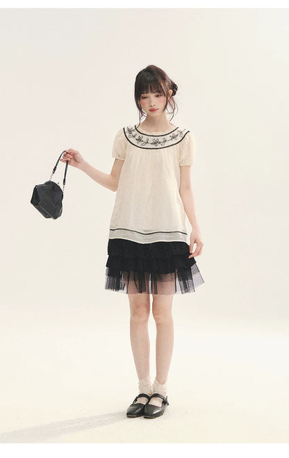 "Black & White Sonata" Polka Dot Mesh Tiered Jellyfish Skirt (White/ Black)